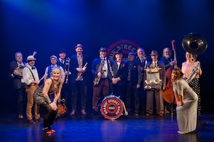 Roamin' Street Band
